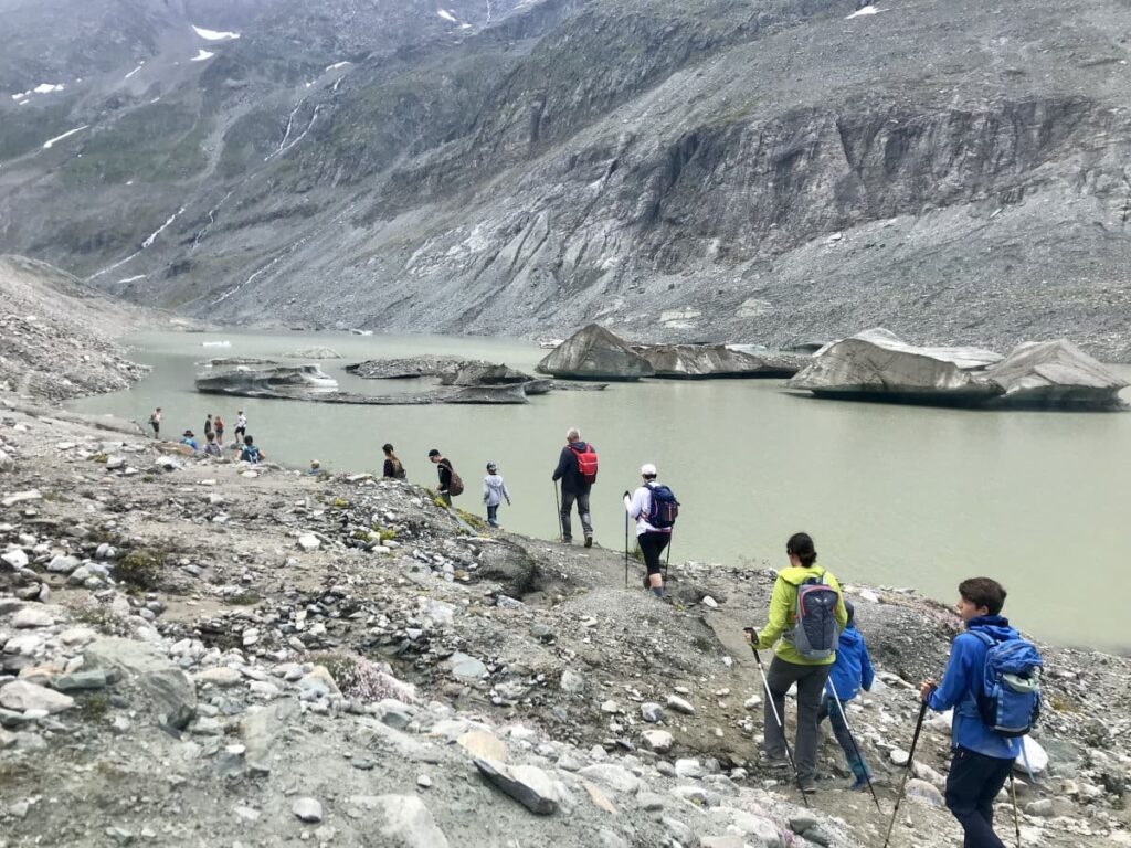 Geht nur im Sommer: Zur Pasterze am Großglockner wandern, leichte Wanderung