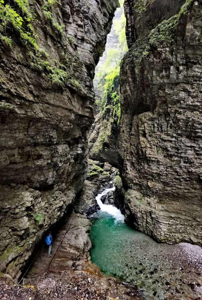 Üble Schlucht Engstelle - hier stehen die Felsen am dichtesten beieinander