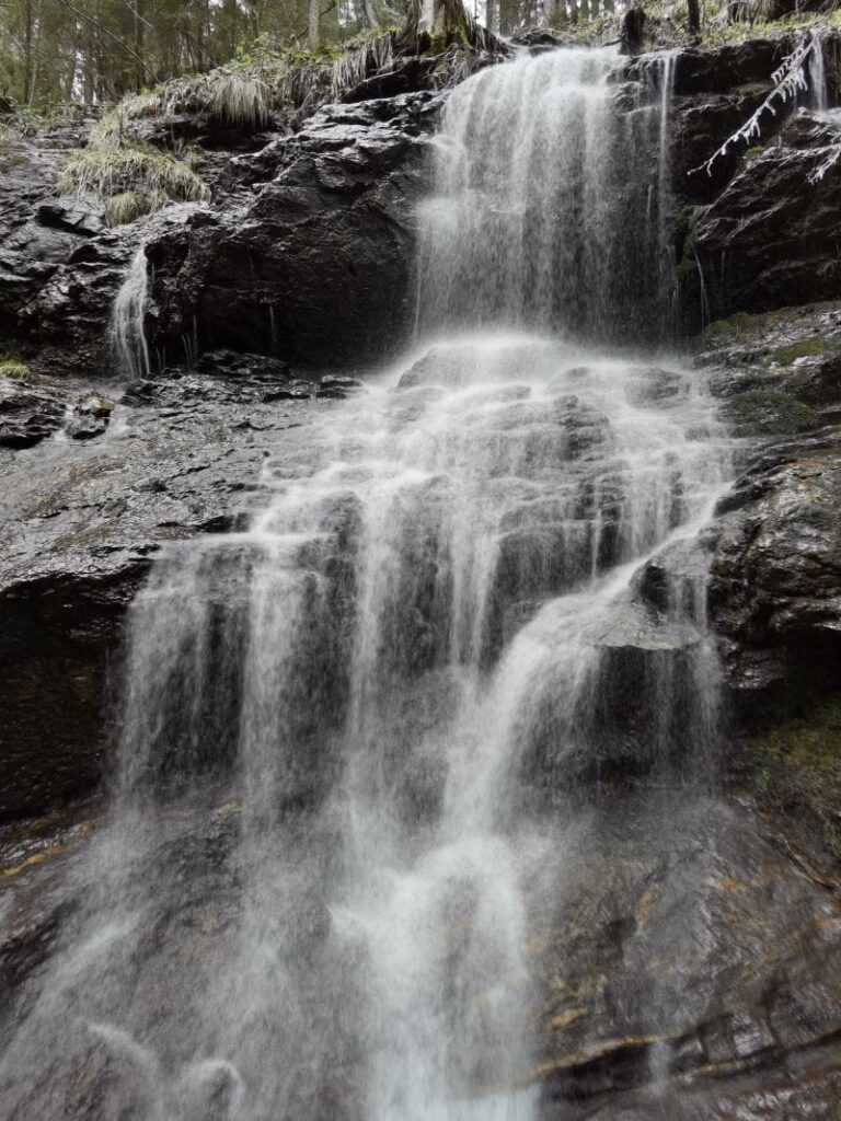 Wandern Bayerischer Wald - zu den beiden größten Wasserfällen