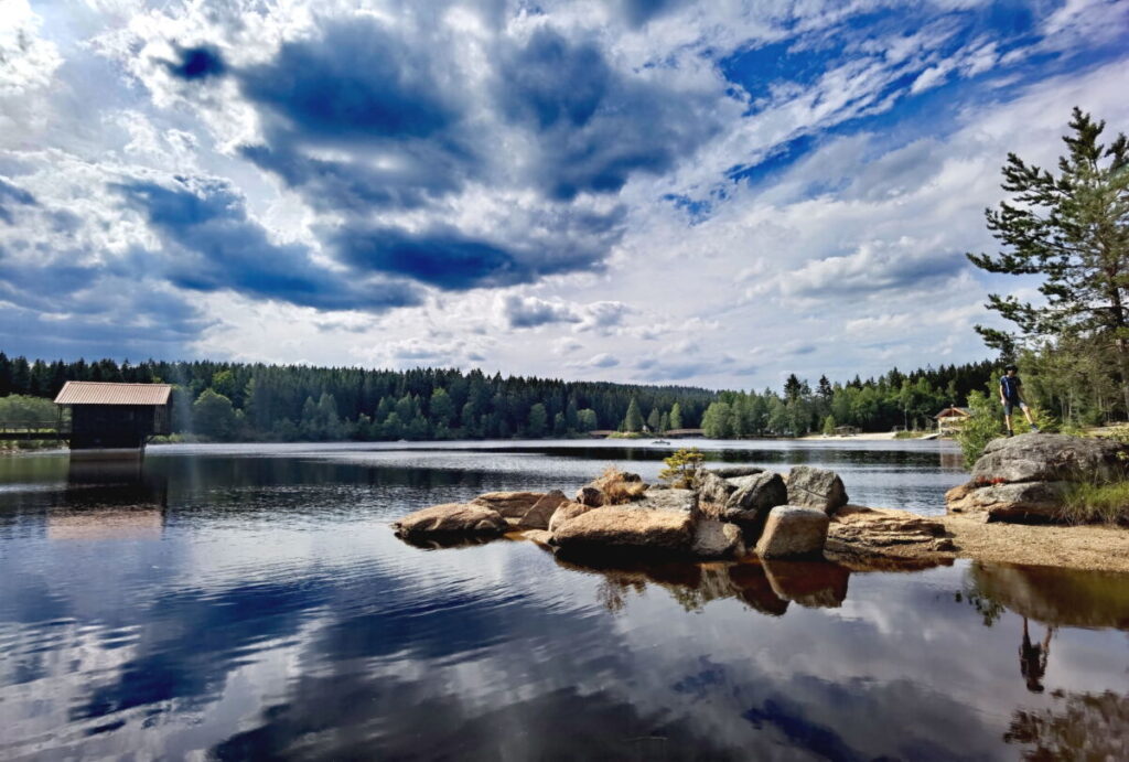 Besonders schöne Wanderwege Bayern: Einmal rund um den Fichtelsee wandern