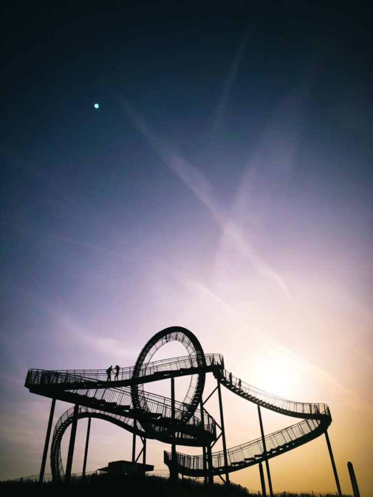 Außergewöhnliche Frühlingswanderung am Tiger and Turtle zum Sonnenuntergang